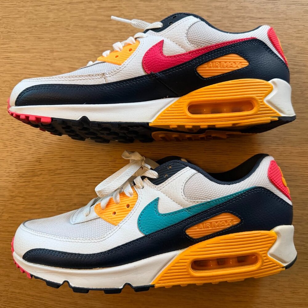 Nike Air Max 90 Shoes White Thunder Blue Dusty Cactus (Size 10.5)